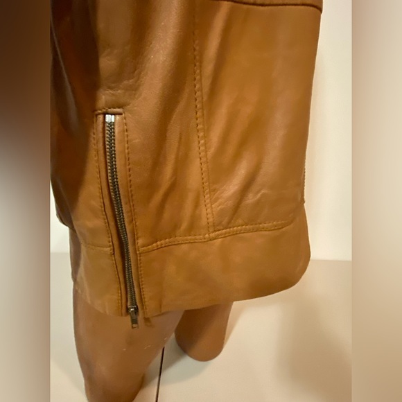 Diesel Lisardo jacket (Large) Burnt Orange
New with tags - Picture 8 of 16